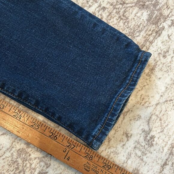 Kut from the Kloth Katy boyfriend Women's Blue Jeans size 8 - Picture 8 of 8